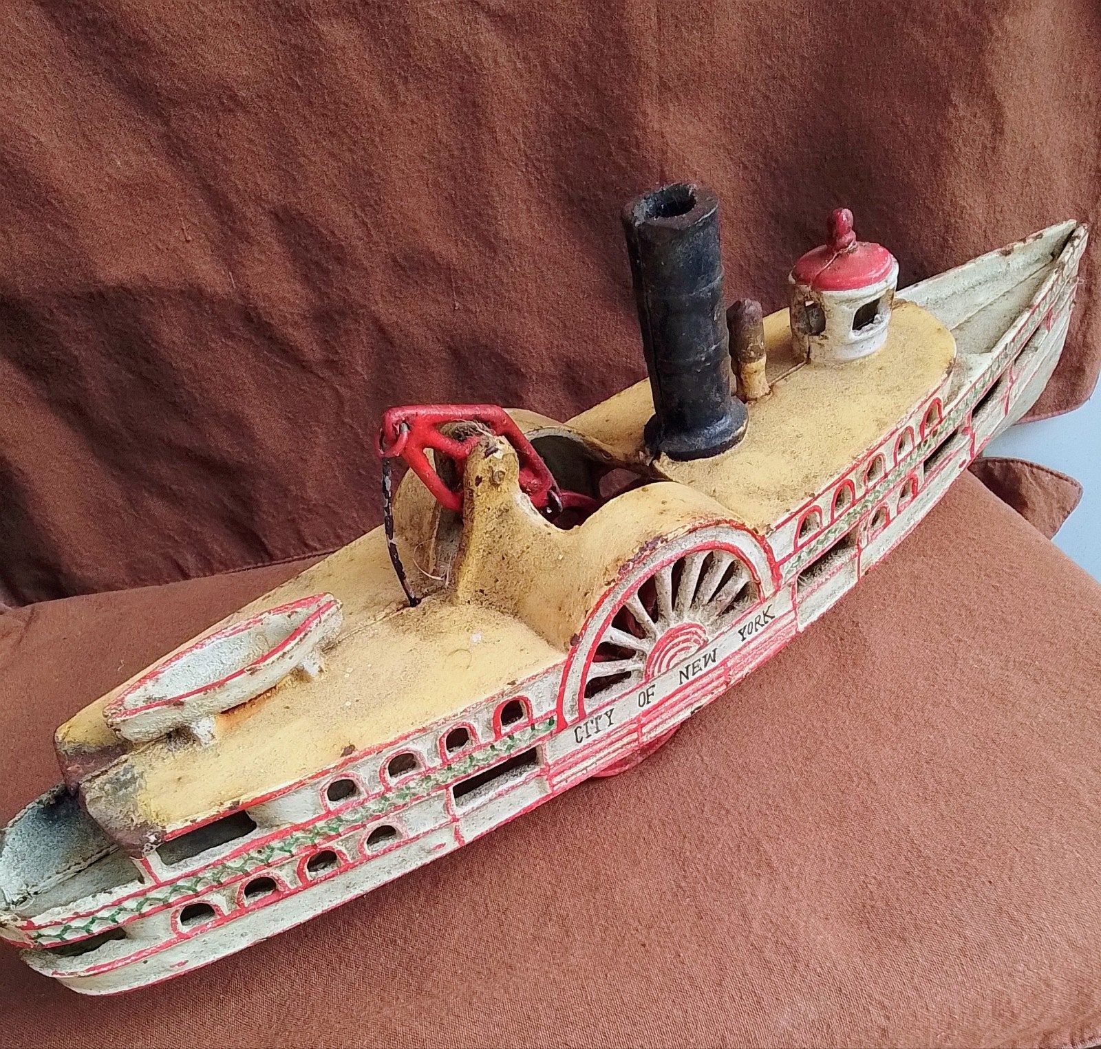 Oud gietijzeren speelgoed stoomboot "City of New York", Antiek en Kunst, Antiek | Speelgoed, Ophalen of Verzenden