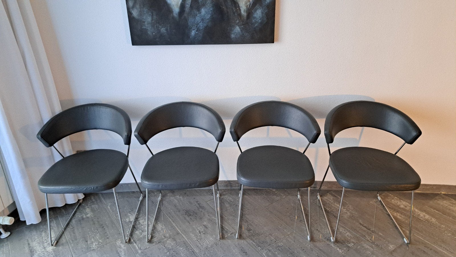Grijze Calligaris design stoelen 4 stuks zgan Italy, Ophalen, Zo goed als nieuw, Grijs, Metaal