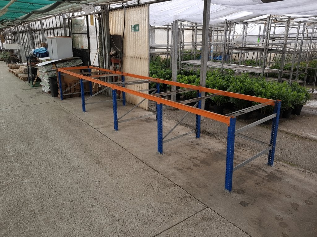 4 stalen werktafel-onderstellen/magazijnstelling frames, Ophalen, Gebruikt, Metaal, Blauw