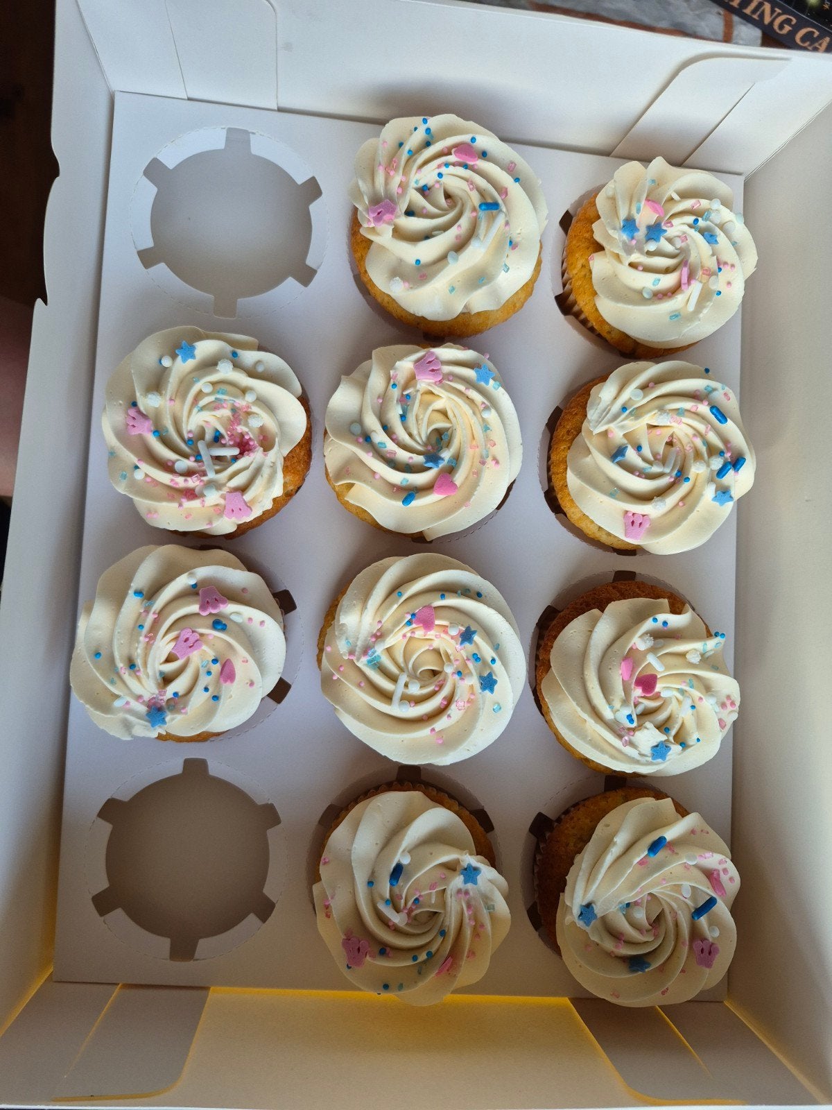 Gender Reveal Cupcakes, Ophalen, Nieuw, Cupcakes, Versiering