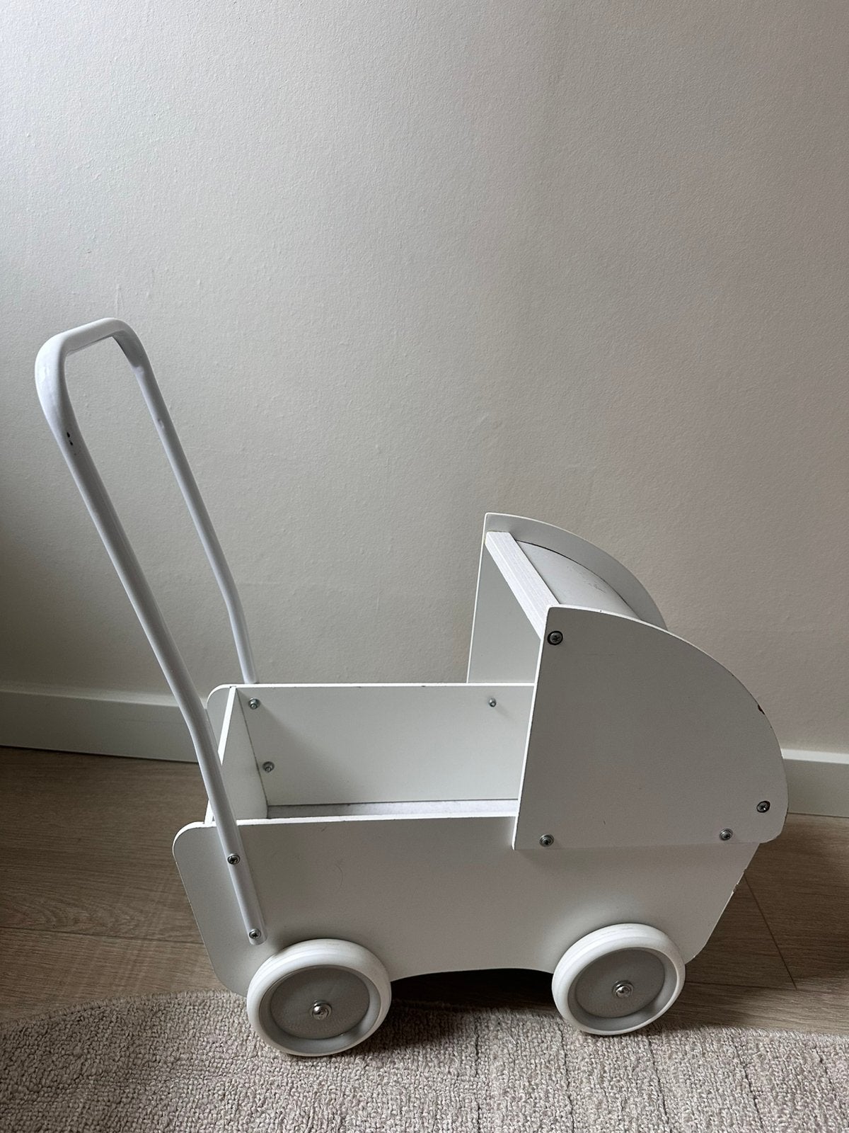 Houten poppenwagen petit amelie, Ophalen of Verzenden, Gebruikt, Duw- of Trekspeelgoed