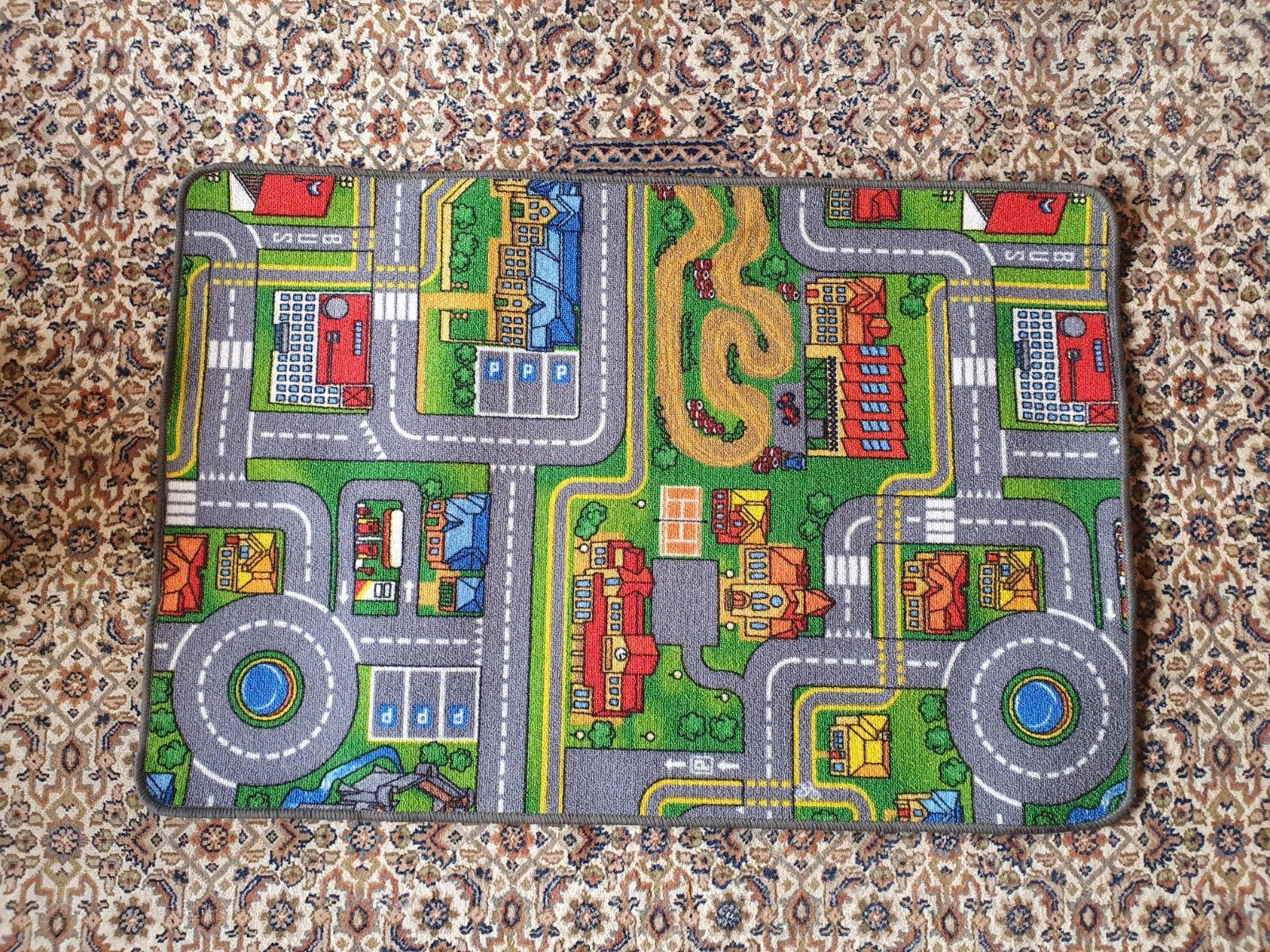 Verkeerskleed / Auto Speelkleed – 80x120 cm (In nette staat), Kinderen en Baby's, Speelgoed | Speelkleden, Ophalen of Verzenden