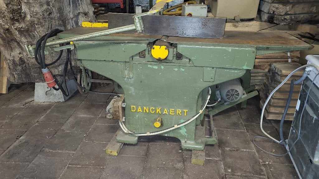 Danckaert vlak- en vandiktebank 50 cm – 380V, Doe-het-zelf en Verbouw, Ophalen, Gebruikt, Elektrisch
