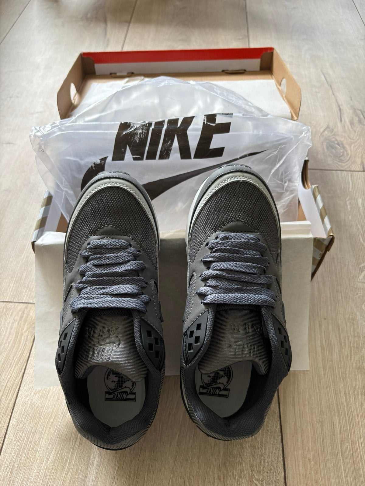 Nike air max BW Classic maat 37 (38) zwart grijs, Zwart, Nieuw, Ophalen of Verzenden, Sneakers of Gympen
