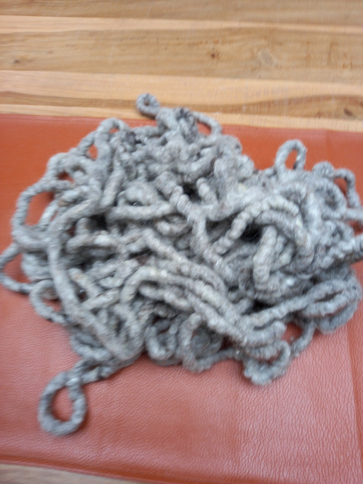 Mooie grijs gevilte dreads., Ophalen of Verzenden, Gebruikt, Pruik of Haarverlenging