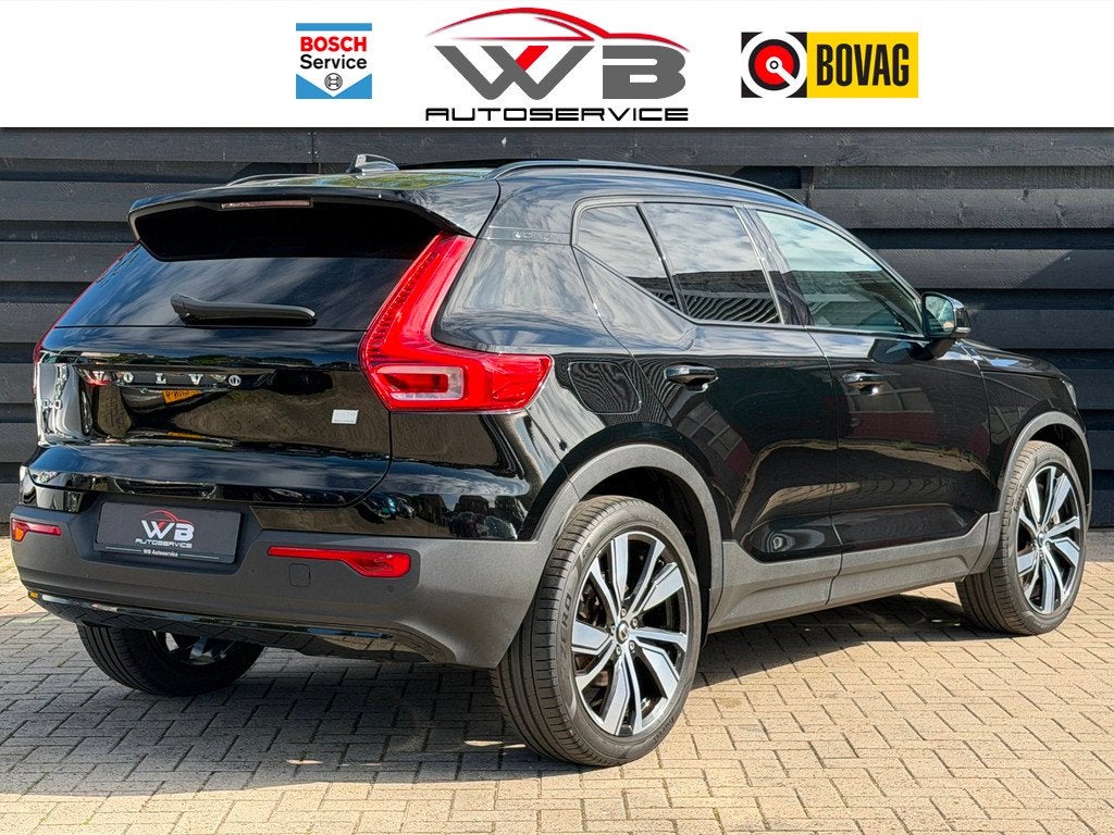 Volvo XC40 1.5 T4 Recharge R-Design I PANO I Leder I Camera, Auto's, Volvo, Zwart, Zwart, Bedrijf, Hybride Elektrisch/Benzine