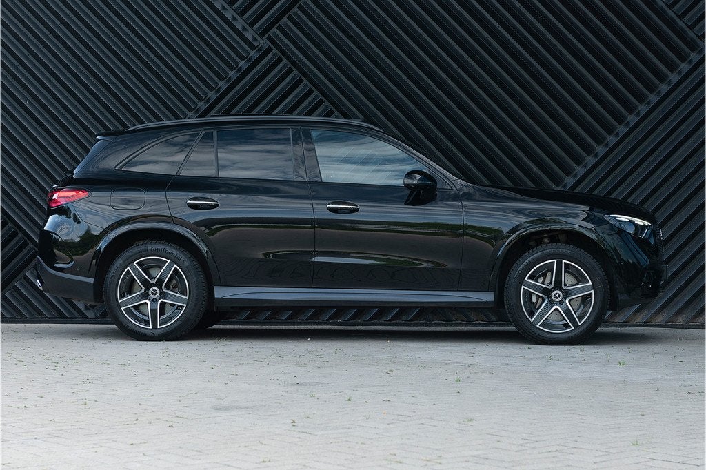 Mercedes-Benz GLC 300e 4MATIC AMG Pano IHC+ 360 Nightpak Mem, Automaat, Gebruikt, Zwart, Zwart