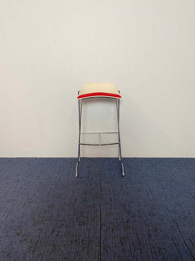 12 x Barkruk Hoop, rode stof, chroom onderstel, Huis en Inrichting, Barkrukken, Ophalen, Met voetsteun, 60 tot 90 cm, Metaal