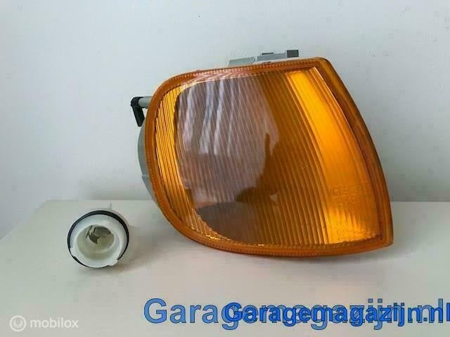 Knipperlicht rechts voor VW polo (6N1)  5824902, Auto-onderdelen, Volkswagen, Nieuw, Volkswagen