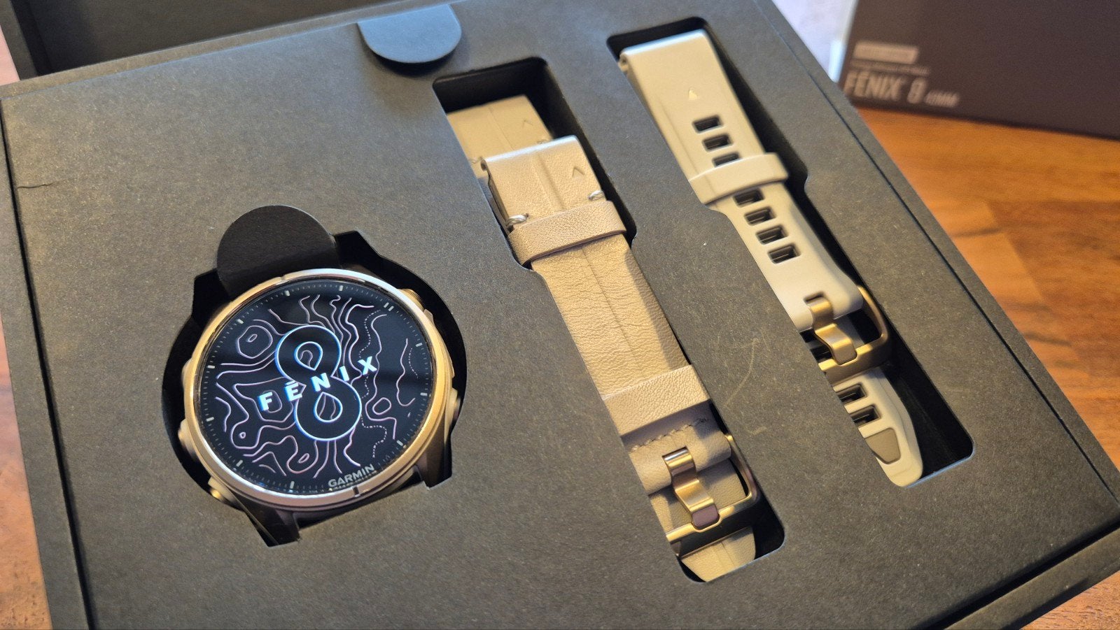 Garmin fenix 8 43mm Amoled Sapphire nwstaat, Computers en Software, Ophalen of Verzenden, Zo goed als nieuw