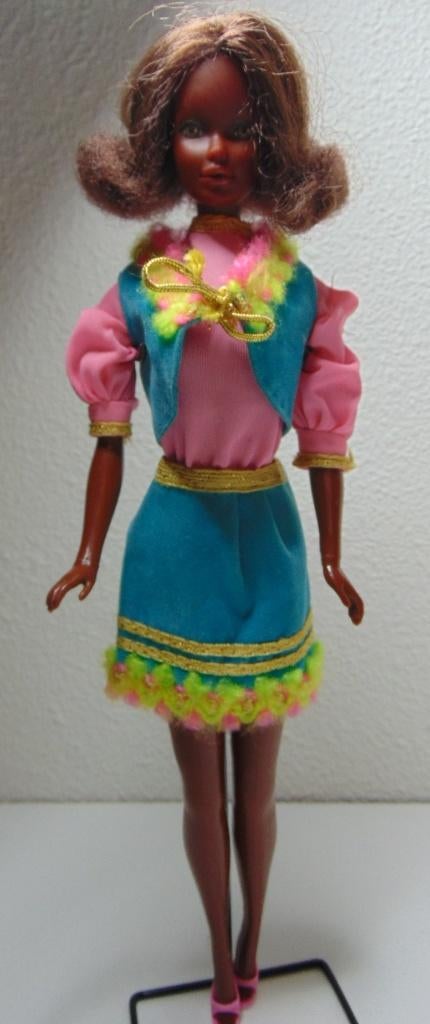Prachtige Cara Quick Curl Barbie pop, Ophalen of Verzenden, Gebruikt, Pop