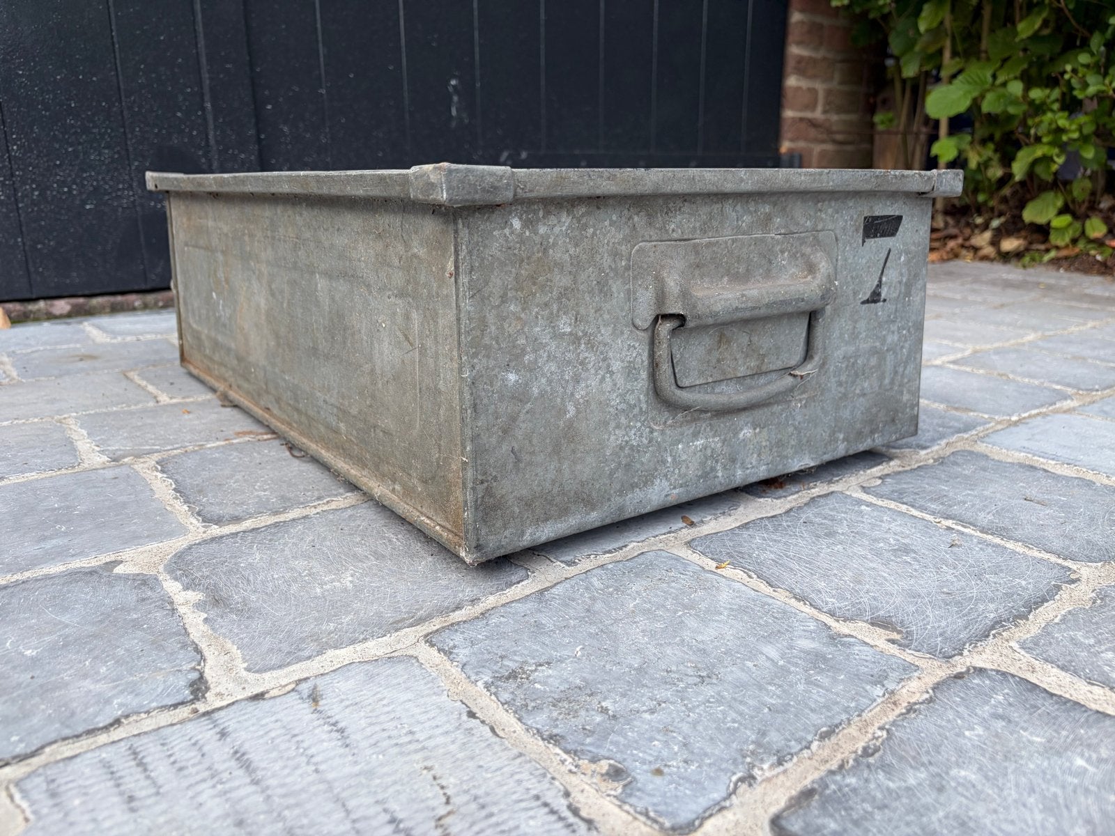 2 Vintage Zinken Opbergbak met Handvatten, Antiek en Kunst, Ophalen