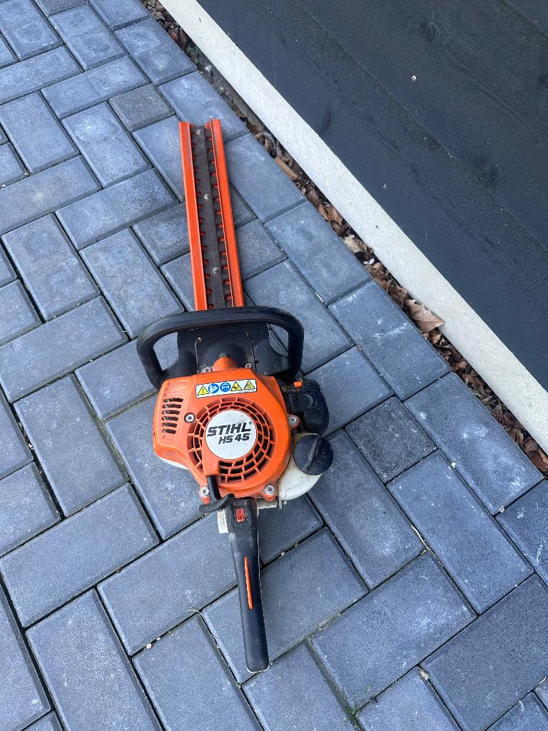 Stihl heggenschaar, Ophalen, Zo goed als nieuw, Benzine, Stihl