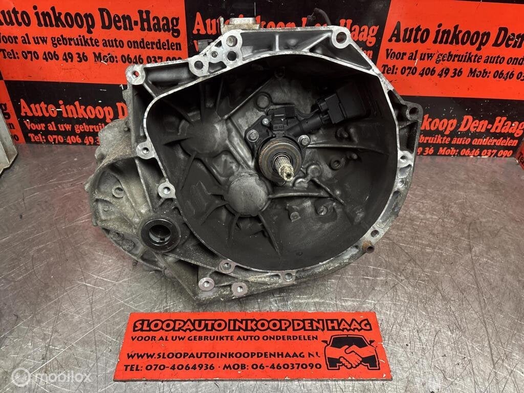 Citroen C4 Picasso ('13-'17) 1.6 e-HDi Automaatbak 20DR28, Gebruikt, Citroën, Ophalen of Verzenden