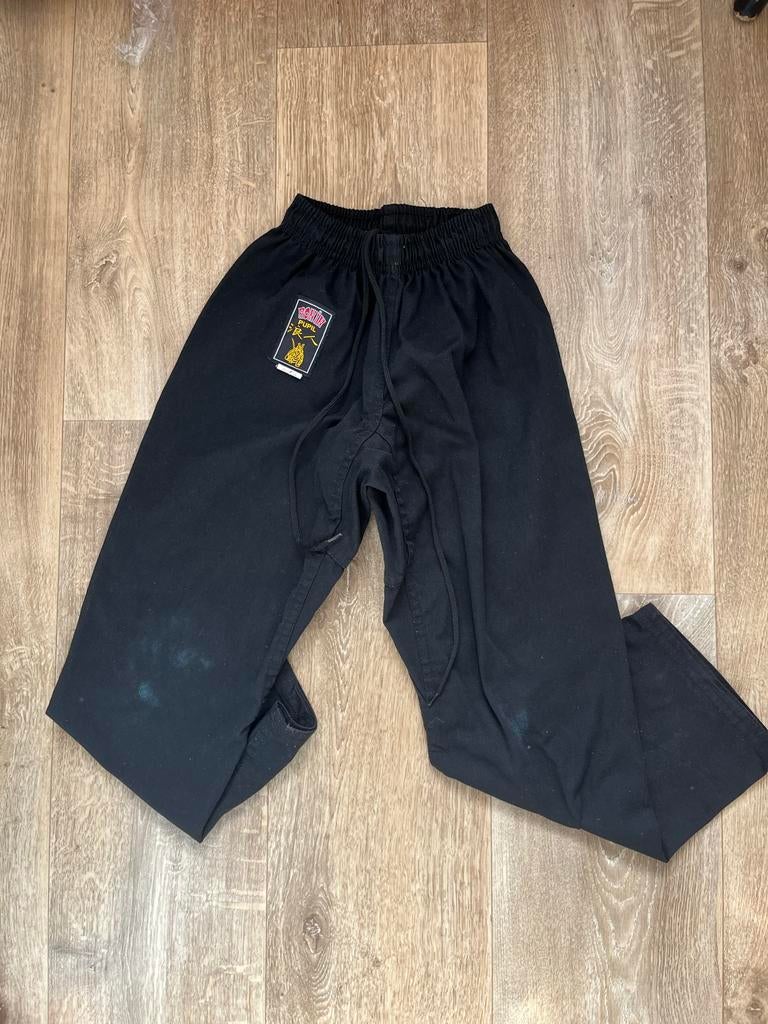 Krav Maga Saenstreek outfit (broek/shirt los verkrijgbaar), Gebruikt, Overige, Vechtsportpak, Ophalen of Verzenden