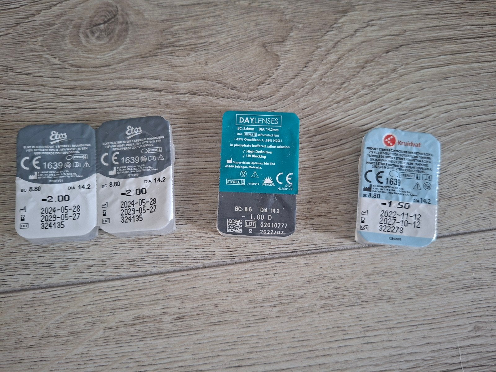 Diverse contactlenzen: Etos, Daylenses, Kruidvat, Ophalen of Verzenden