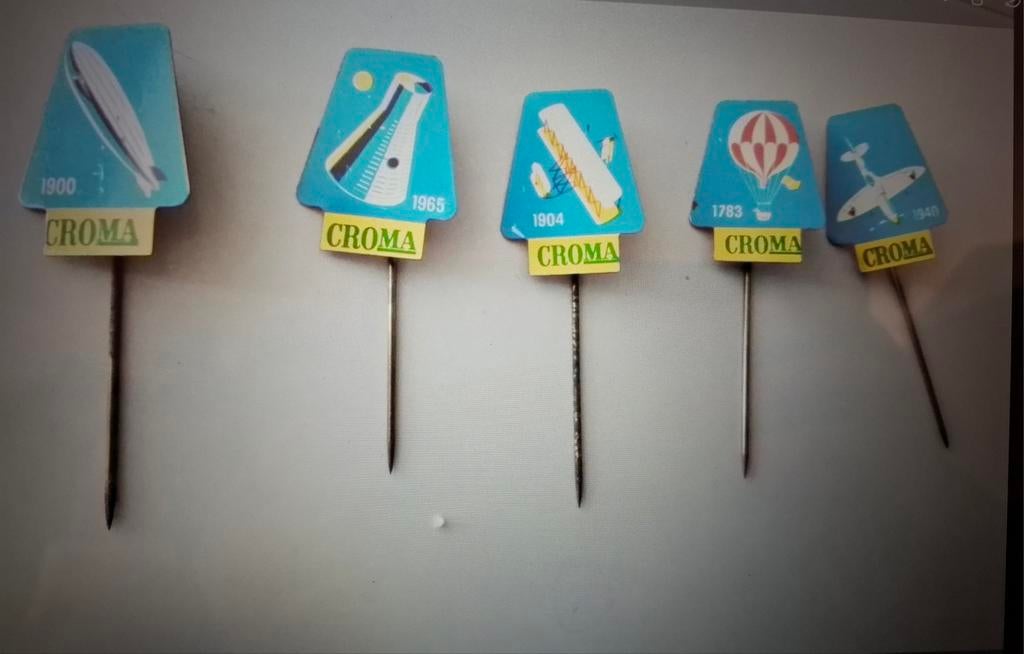 5 Speldjes Croma, Verzamelen, Ophalen of Verzenden, Zo goed als nieuw, Transport, Speldje of Pin