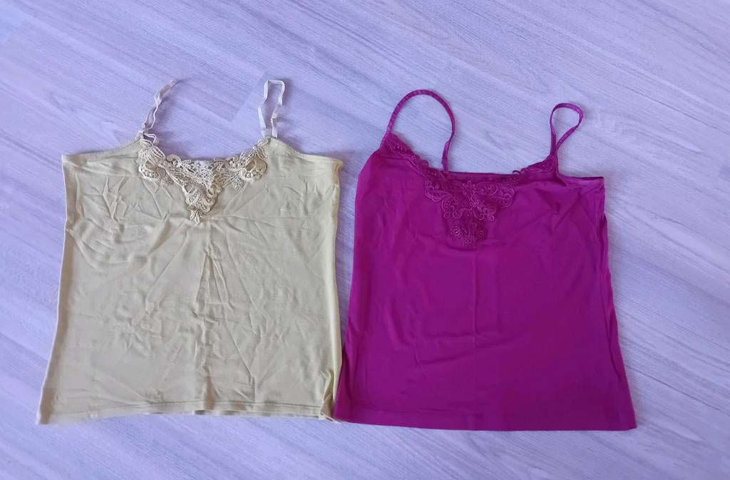 Zgn 2 WE singlets, WE tops maat XL, WE, Maat 46/48 (XL) of groter, Ophalen of Verzenden, Zo goed als nieuw