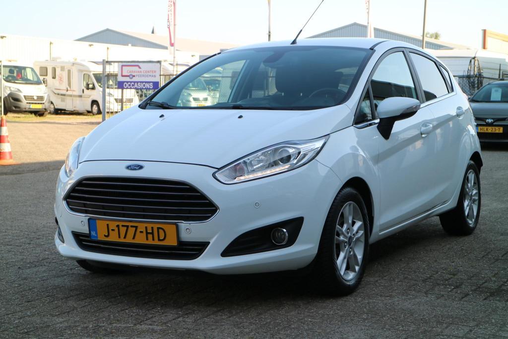 Ford Fiesta 1.0 EcoBoost Titanium *VERKOCHT*, Wit, Bedrijf, 560 kg, Hatchback
