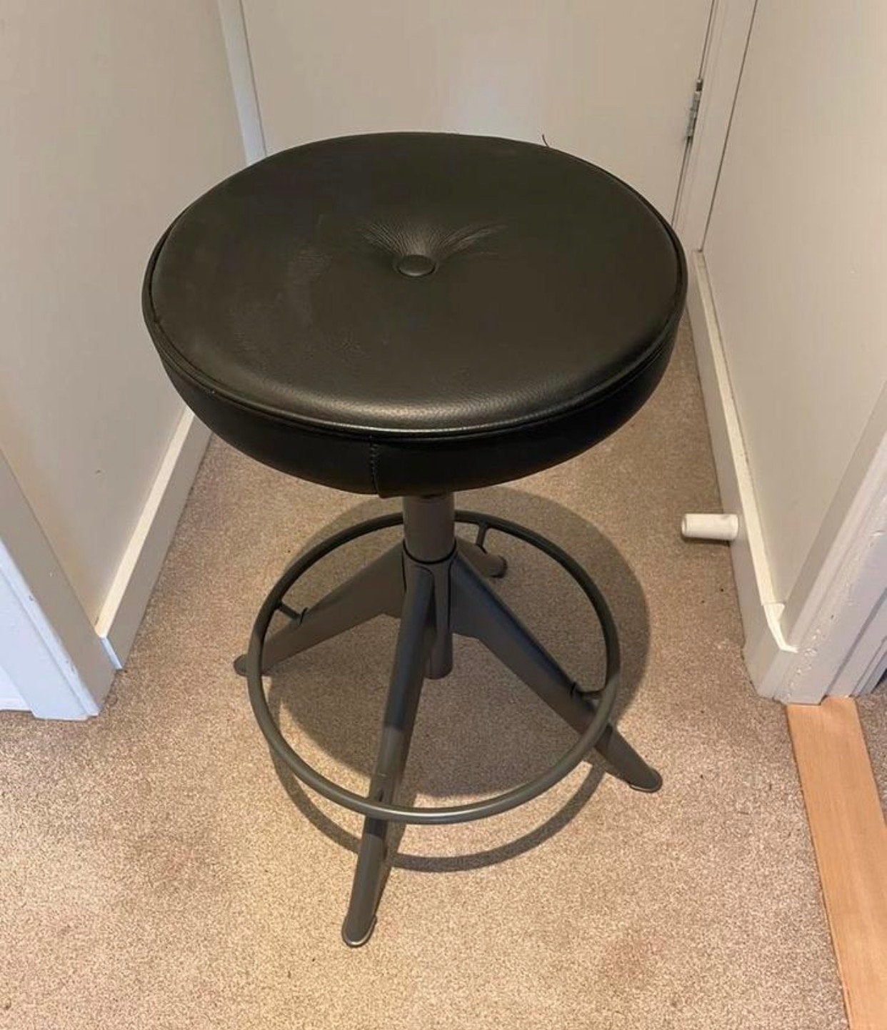 Ikea Trollberget Zit-sta Kruk - Ergonomisch, Ophalen, In hoogte verstelbaar, Zo goed als nieuw, Staal