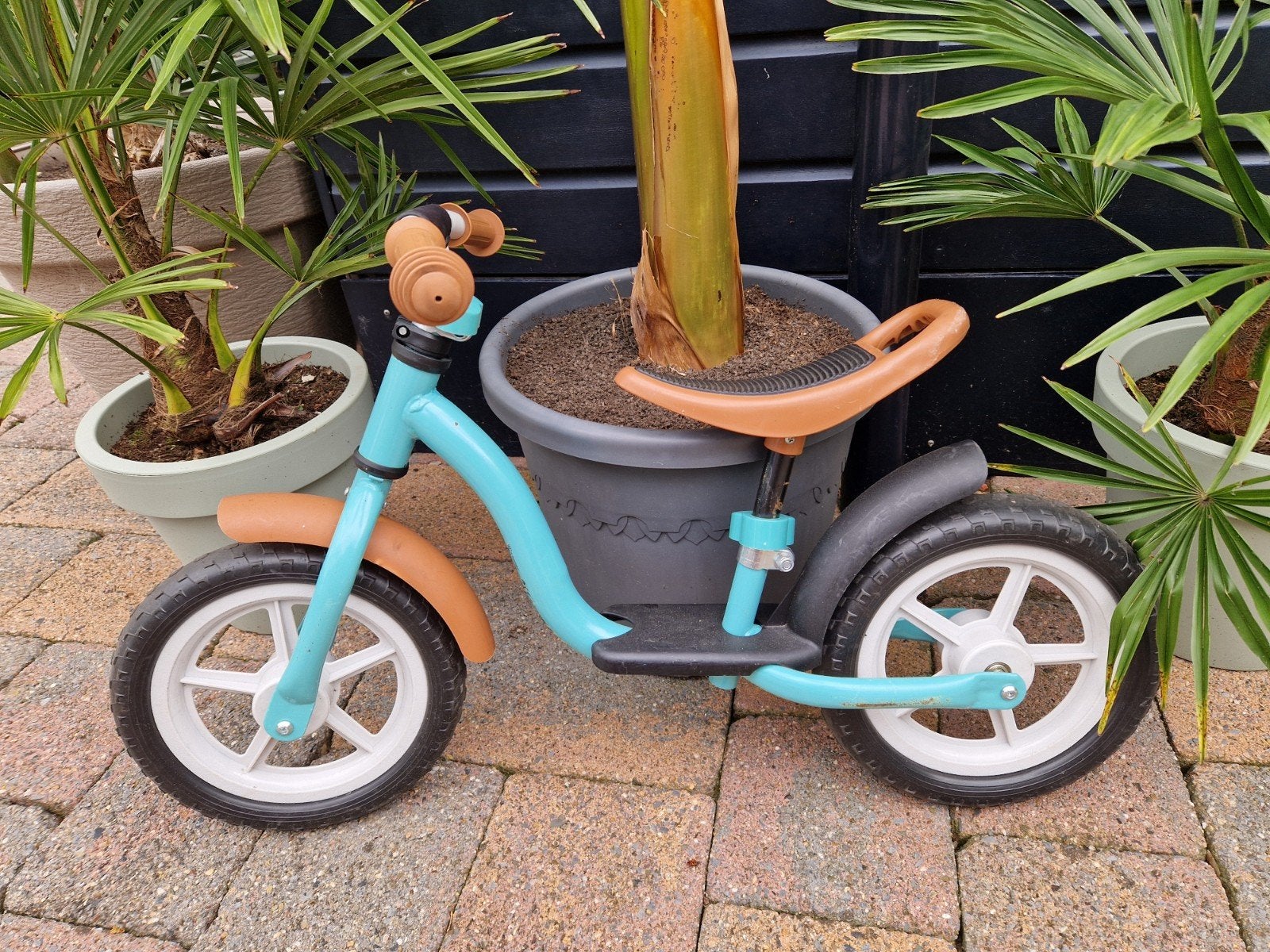 Loopfiets turquoise met bruine accenten, Kinderen en Baby's, Ophalen, Gebruikt, Loopfiets