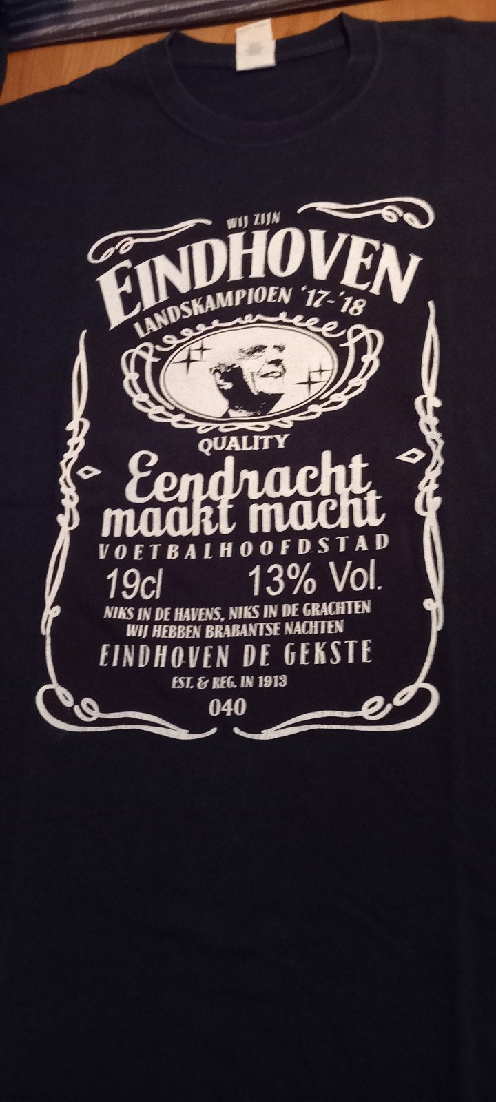 Kampioens t shirt EINDHOVEN  2017  - 2018 LANDSKAMPIOEN, Ophalen of Verzenden, Shirt