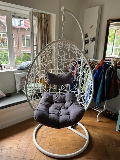 Relax hang ei, Ophalen, 100 tot 125 cm, Zo goed als nieuw, Metaal