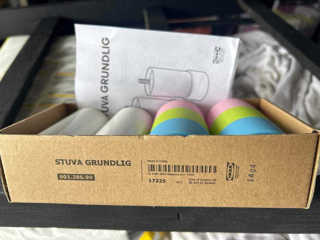 IKEA STUVA GRUNDLIG poten (wit en gekleurd), Ophalen of Verzenden, Zo goed als nieuw