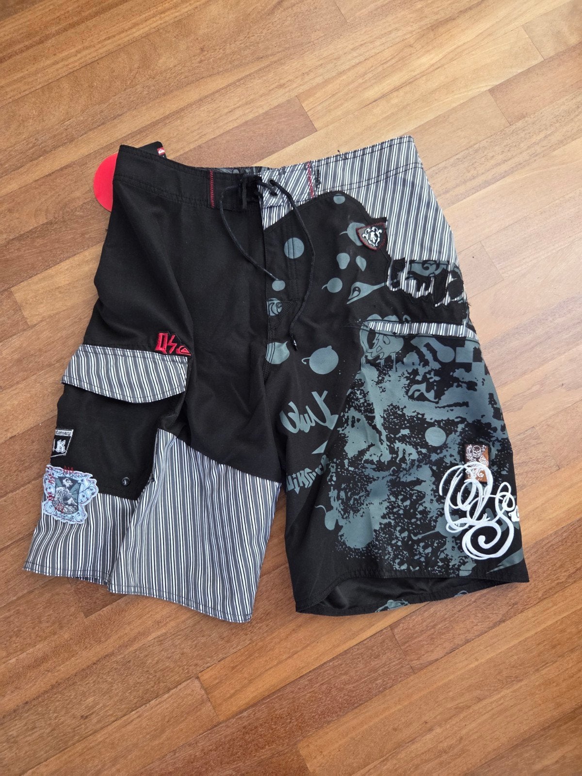Te koop QuickSilver male boardshort, maat 31!, Ophalen of Verzenden, Zwart, Quicksilver, Zwemshort