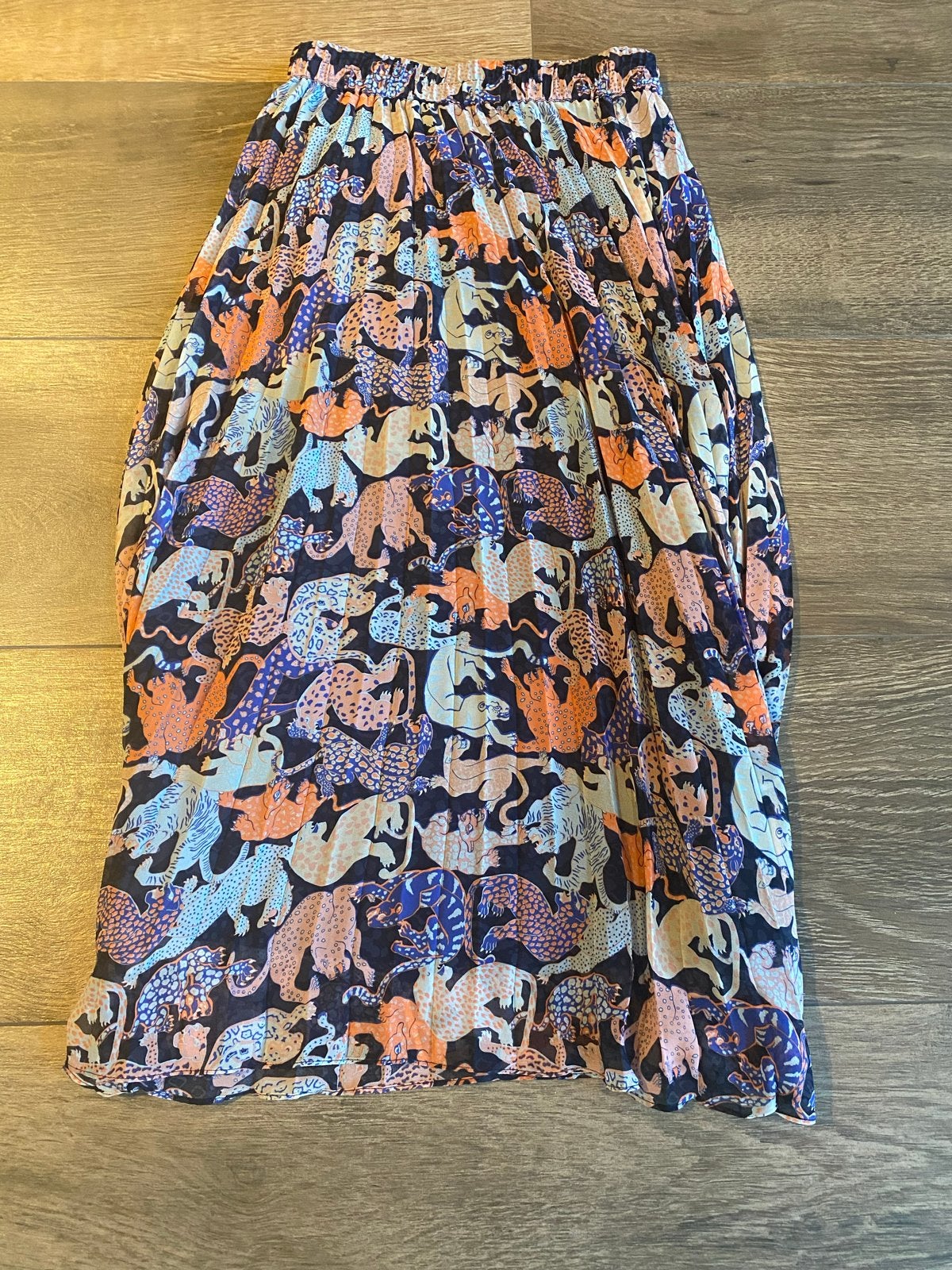 Monki Plissé Lange Rok met Gekleurde Panters Maat S, Kleding | Dames, Rokken, Meerkleurig, Ophalen of Verzenden, Zo goed als nieuw