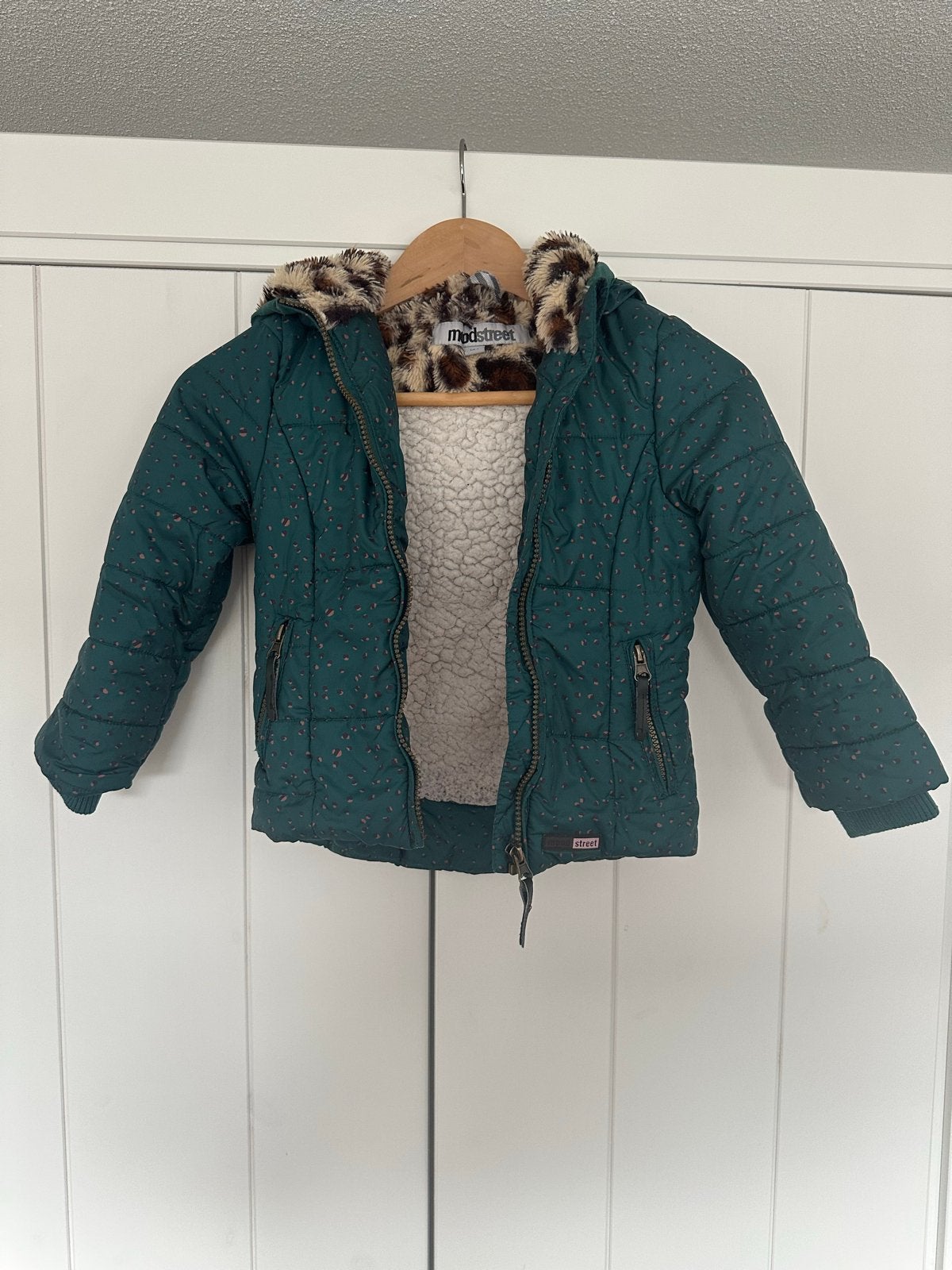 Moodstreet meisjes winterjas maat 104, Kinderen en Baby's, Ophalen of Verzenden, Gebruikt, Meisje, Jas