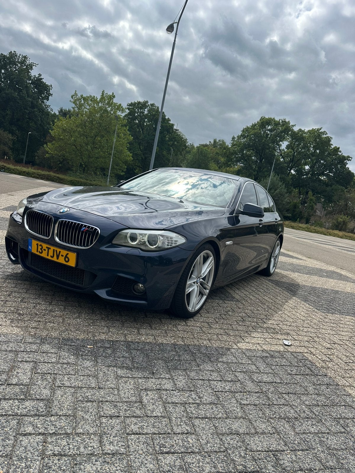 BMW 5-Serie 3.0 I 523 AUT 2011 Blauw, Achterwielaandrijving, Beige, 2000 kg, Blauw