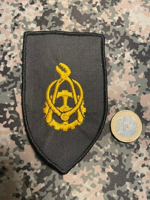 embleem Technische Dienst ( TD ), Verzamelen, Ophalen of Verzenden, Landmacht, Nederland, Embleem of Badge