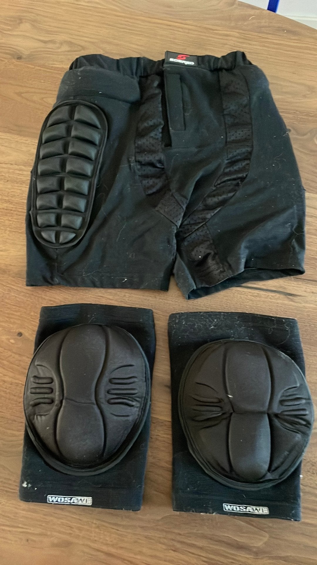Snowboard - bescherming broekje en knien mt S, Ophalen of Verzenden, Zo goed als nieuw, Helm of Bescherming