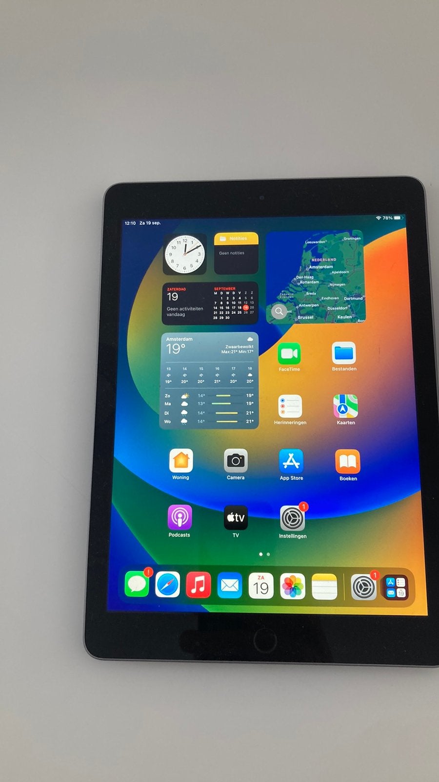 Apple iPad 5 Wifi 128Gb met oplaadkabel, Ophalen, Gebruikt, 10 inch, Apple iPad