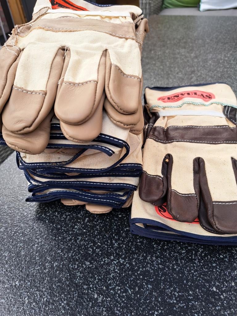 15 Paar Lederen Werkhandschoenen - Nieuw, Ophalen of Verzenden, Nieuw
