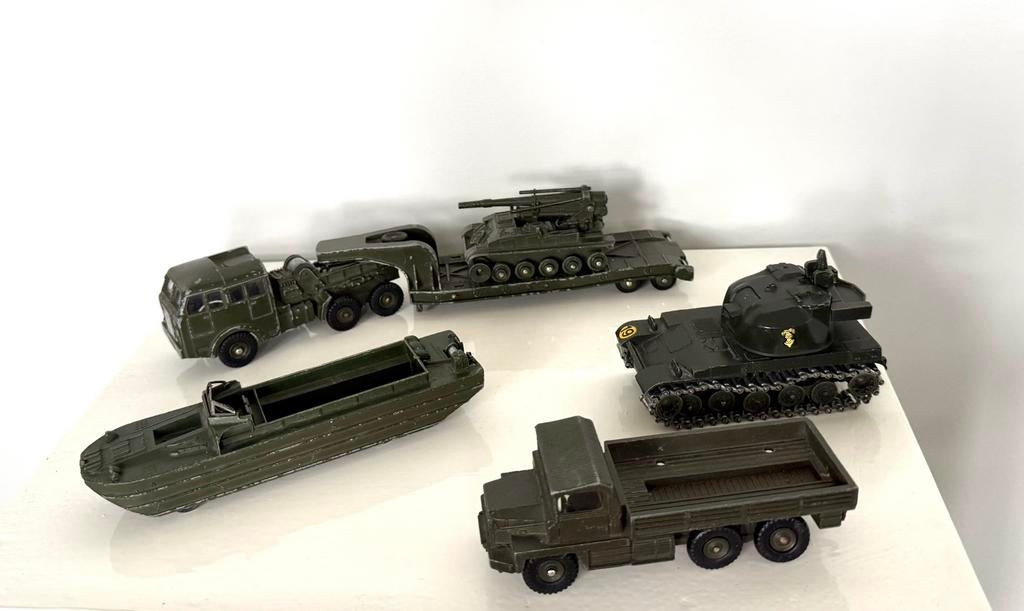 Lot Dinky toys legervoertuigen, Verzenden, Gebruikt, Auto, Dinky Toys