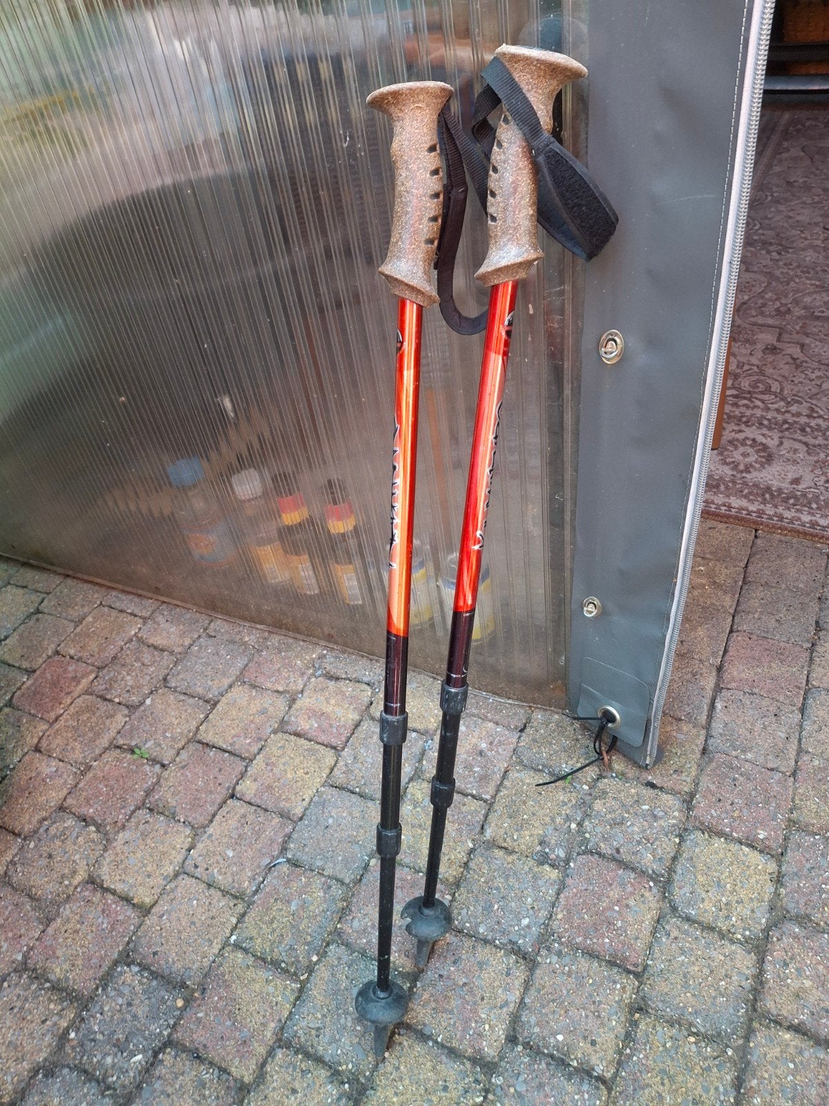 Wandelstokken,  in hoogte verstelbaar, Ophalen
