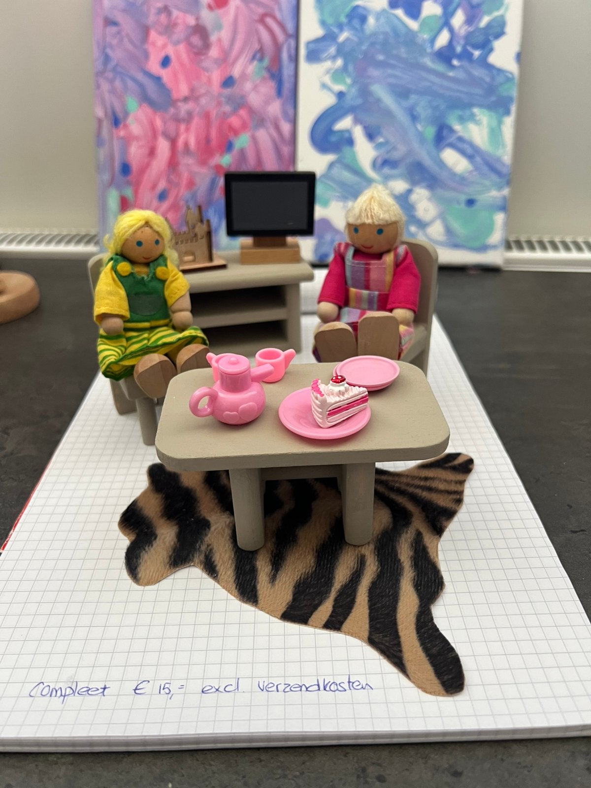 Huiskamersetje incl 2 poppetjes, Verzamelen, Ophalen of Verzenden, Poppenhuis