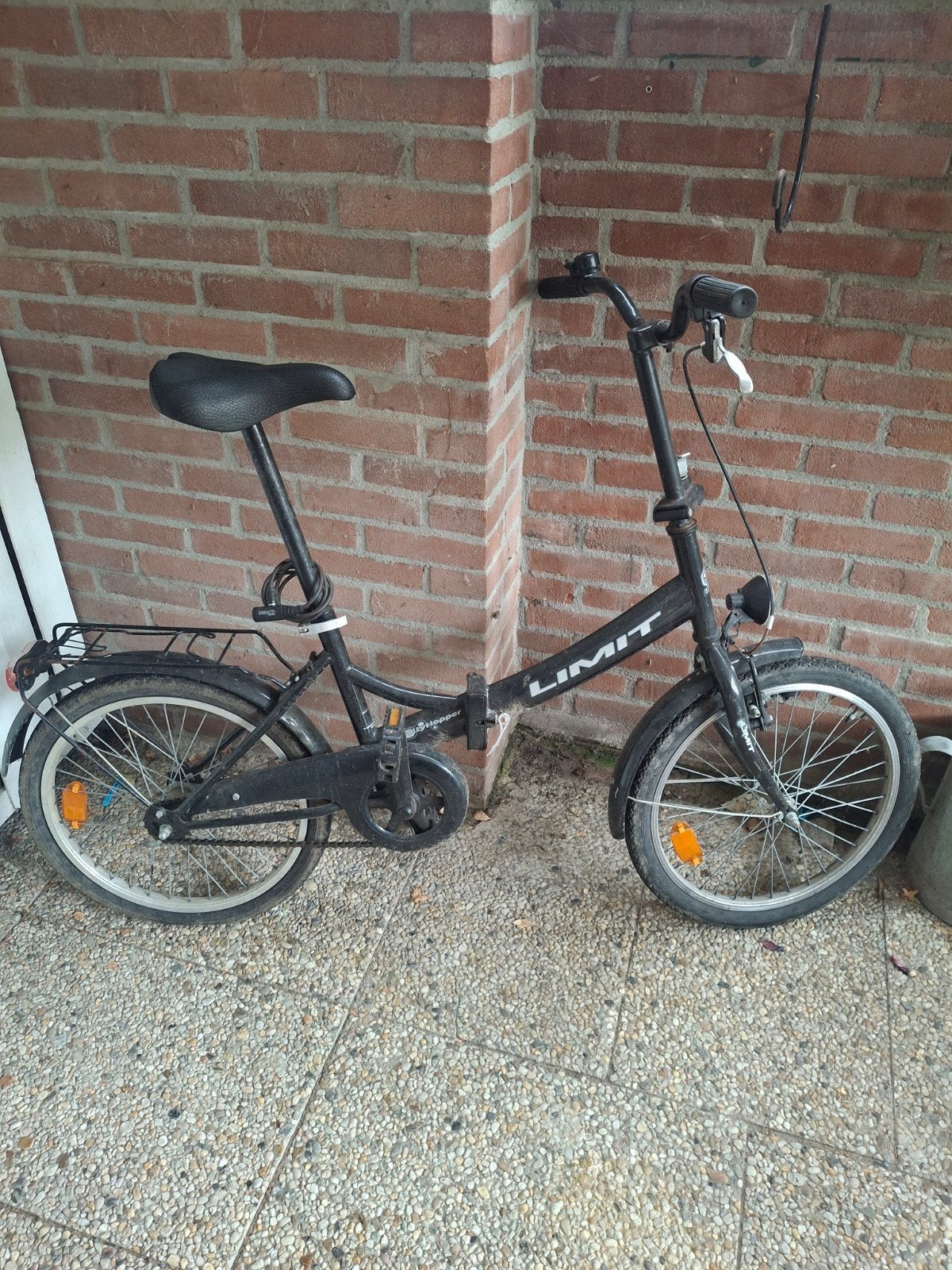 Opvouwbare fiets Limit met lekke achterband, Ophalen of Verzenden