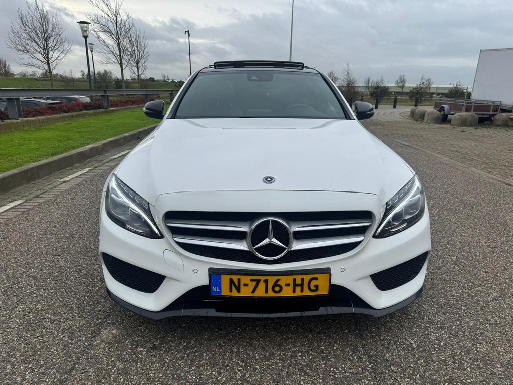 Mercedes-Benz C-Klasse C250i 211pk AUT AMG PAKKET PANO FULL, Automaat, 1800 kg, 4 cilinders, Wit