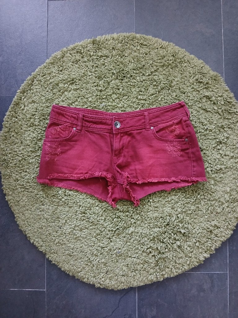Donkerrode denim short / hotpants, distressed, alternatief, Overige kleuren, Verzenden, Zo goed als nieuw, Coolcat
