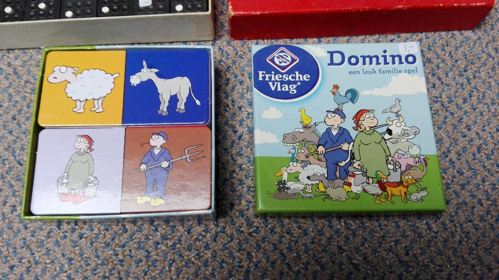 Domino spel van Friesche vlag te koop, Ophalen of Verzenden, Nieuw
