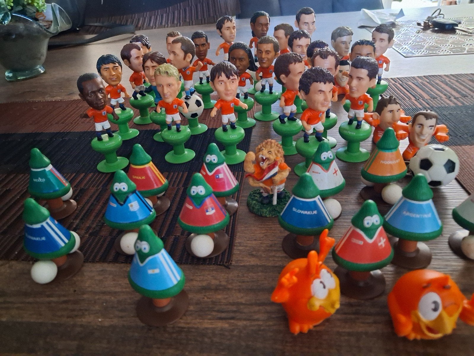 Grote partij Nederlandse voetbal spulletjes (ca. 40 stuks), Ophalen of Verzenden