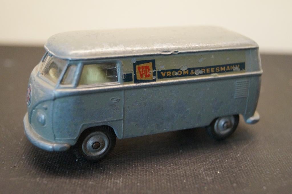 Corgi toys 435 Volkswagen T1 1962 Vroom en Dreesmann (1), Verzenden
