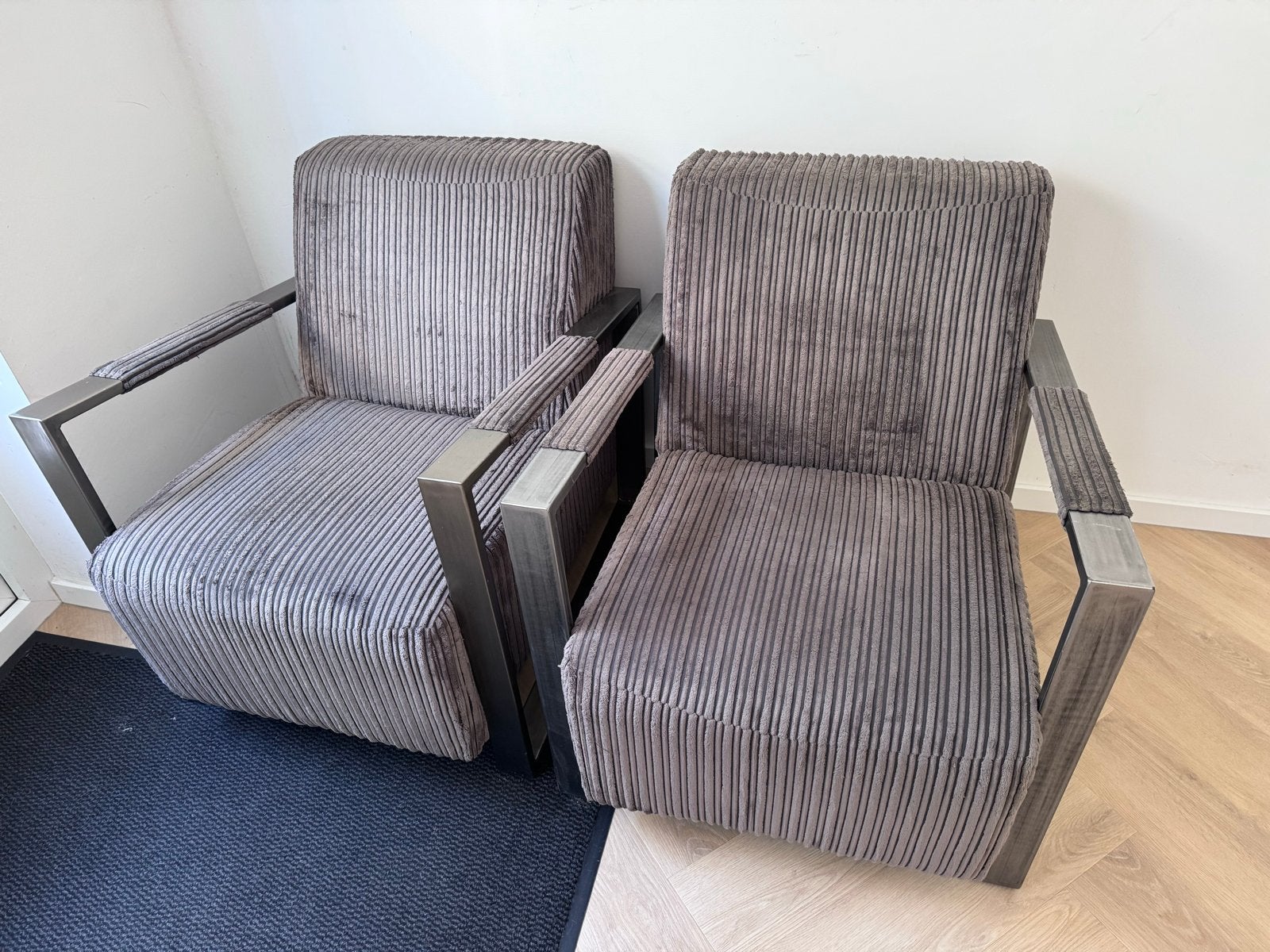Comfortabele bank en fauteuils - ribstof taupe, Huis en Inrichting, Ophalen, Gebruikt, Tweepersoons, 75 tot 100 cm