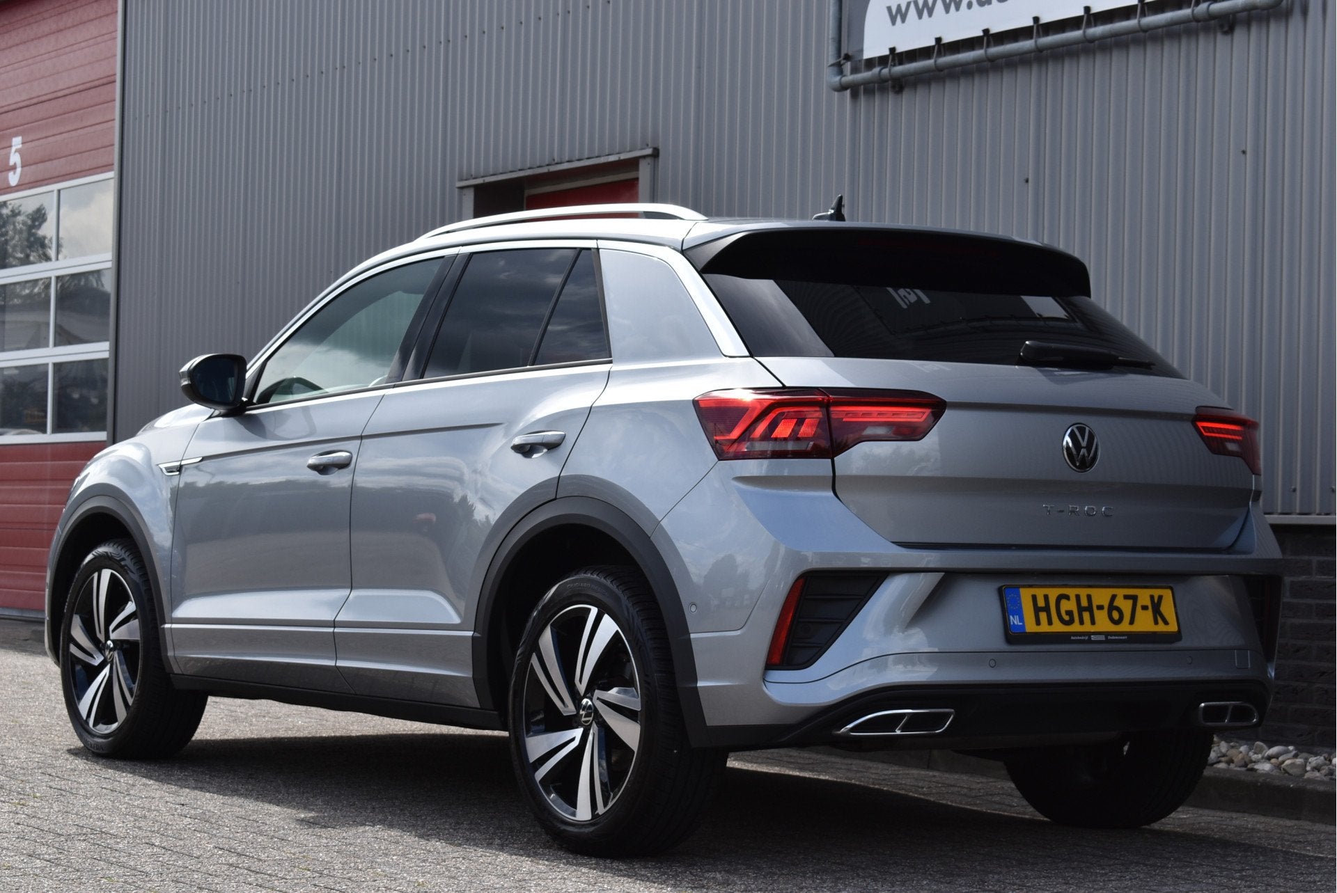 Volkswagen T-Roc 1.5 TSI R-Line Edition Camera, Stoel/stuurv, Auto's, Volkswagen, Euro 6, 4 cilinders, 150 pk, Alcantara