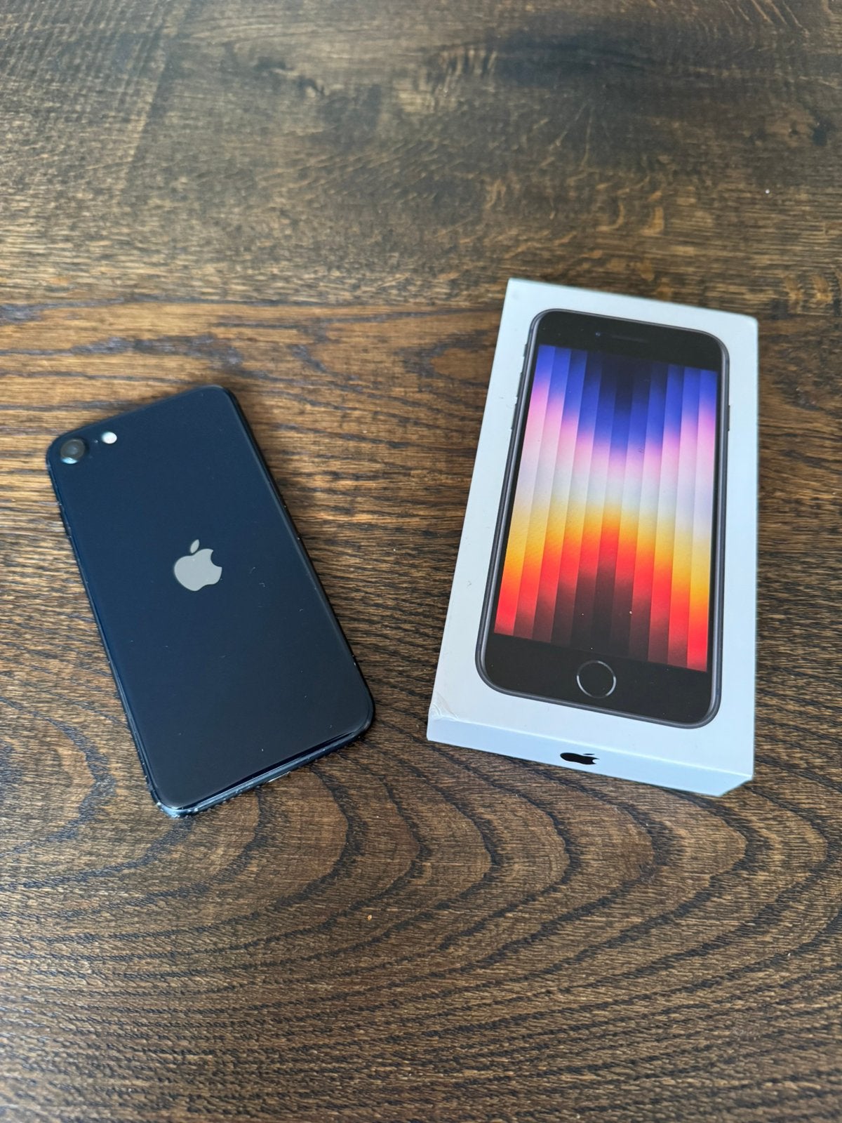 iPhone SE (3e generatie) 128GB, Telecommunicatie, Mobiele telefoons | Apple iPhone, 128 GB, Zwart, 77 %, Ophalen of Verzenden