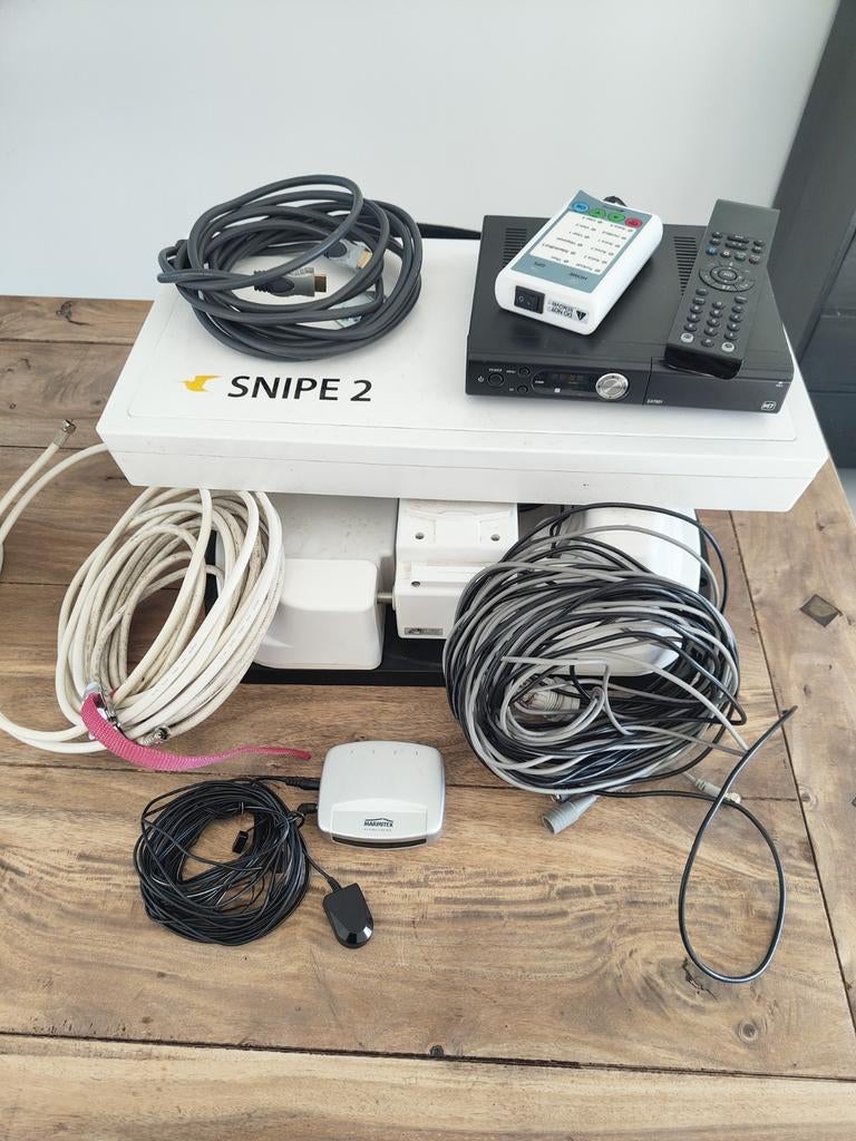 Volledige set: SNIPE 2 schotelantenne met ontvanger, Ophalen, Gebruikt