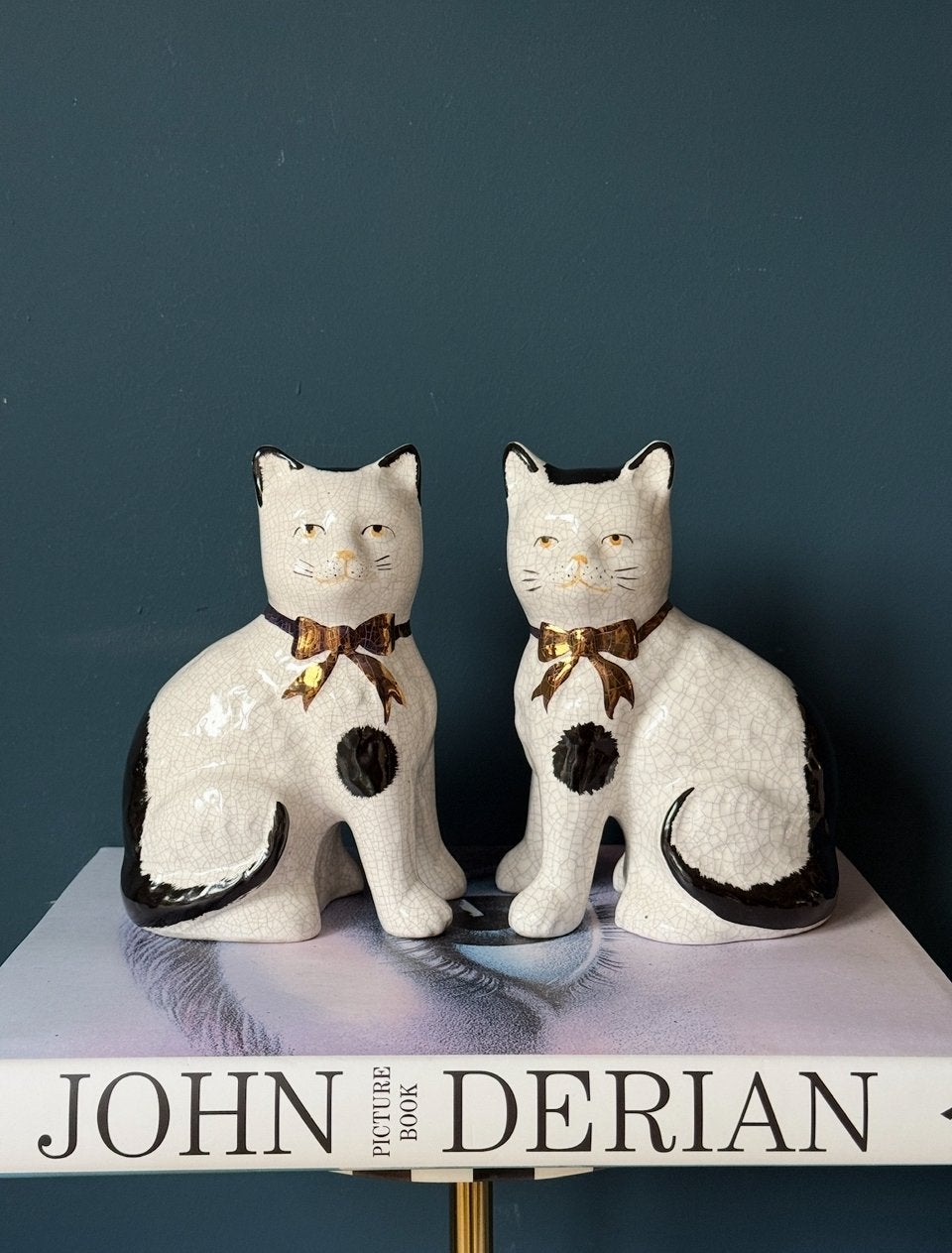 ZELDZAAM! Staffordshire set antieke schoorsteenmantel katten, Verzamelen, Ophalen of Verzenden, Zo goed als nieuw, Dier